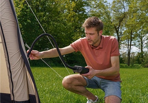 Obelink aufblasbares Zelt aufpumpen mit elektrischer Pumpe